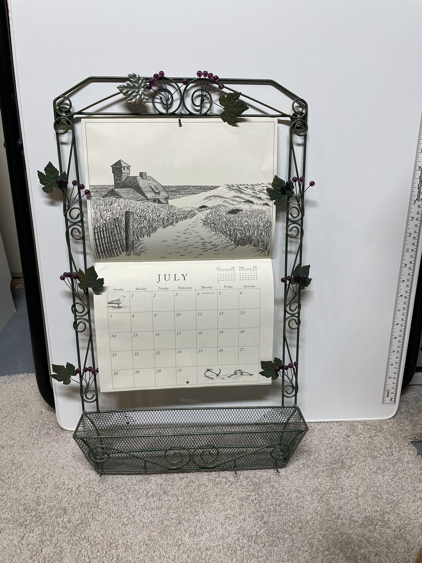 Hanging Calendar Frame with Pocket and Key Holder