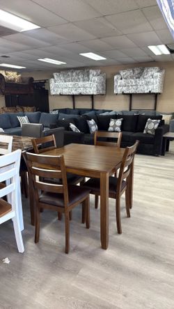 NEW BROWN WOODEN DINNER TABLE AND CHAIRS
