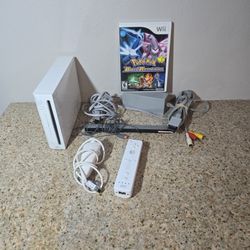 Nintendo Wii Complete GameCube Compatible Pokémon Battle Revolution