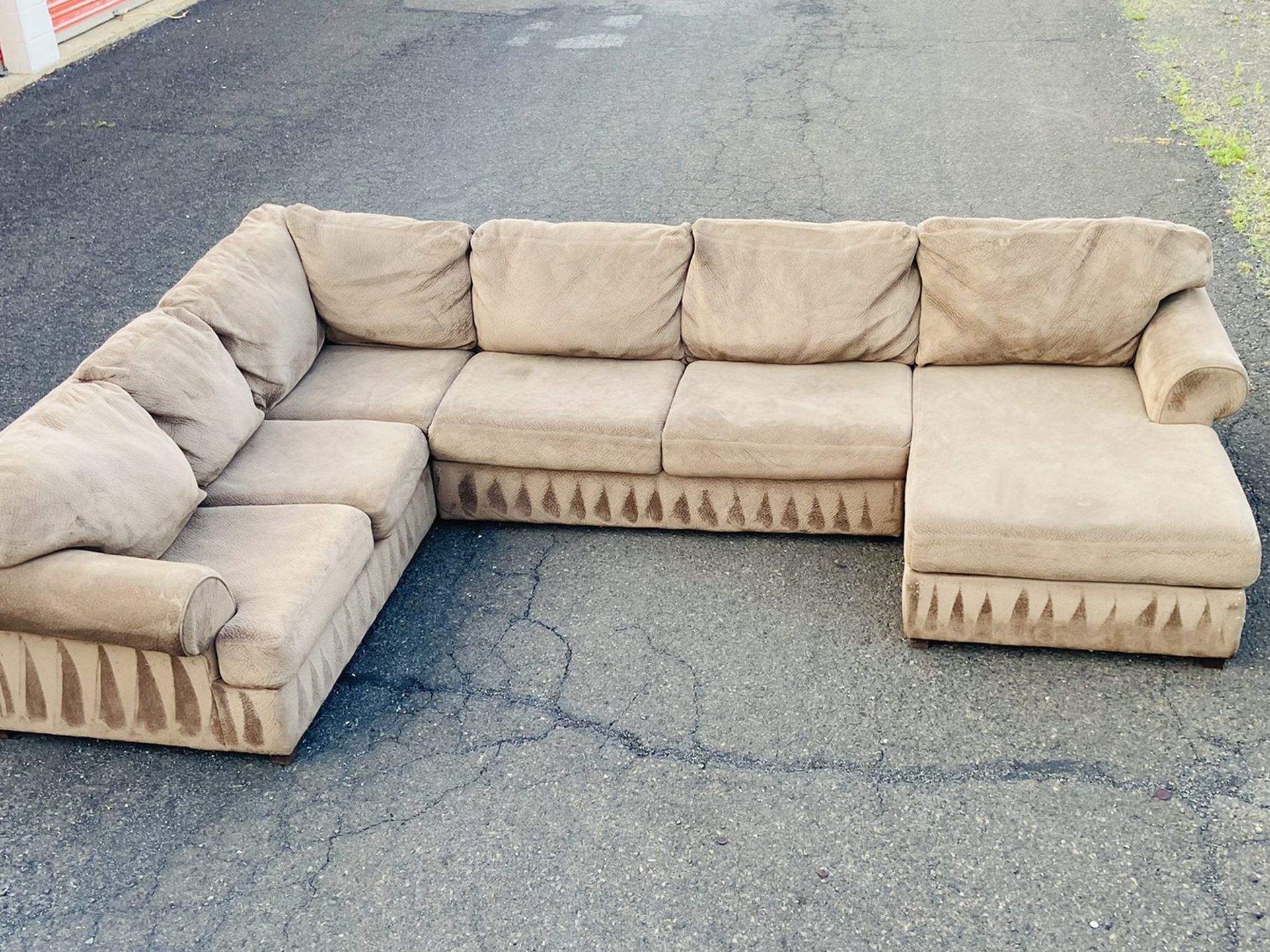 FREE DELIVERY - Comfortable Big Double Sectional Brown Couch- Look My Profile For More Options