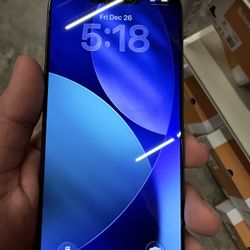 iphone 17 pro (navy)