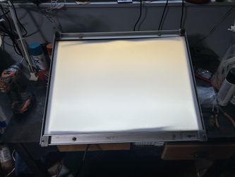 Gradco light table in good condition. Model number EN 1825 AT.  Measuring 21 inches long and 27 inches wide  $30 cash or Venmo, immediate person somew