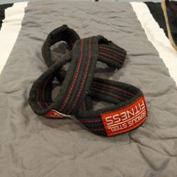 Brand New Serious Steel Fitness Figure 8 Lifting Straps