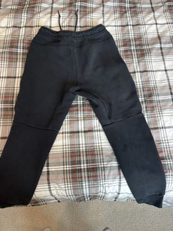 Men’s Black Nike Tech Sweatpants