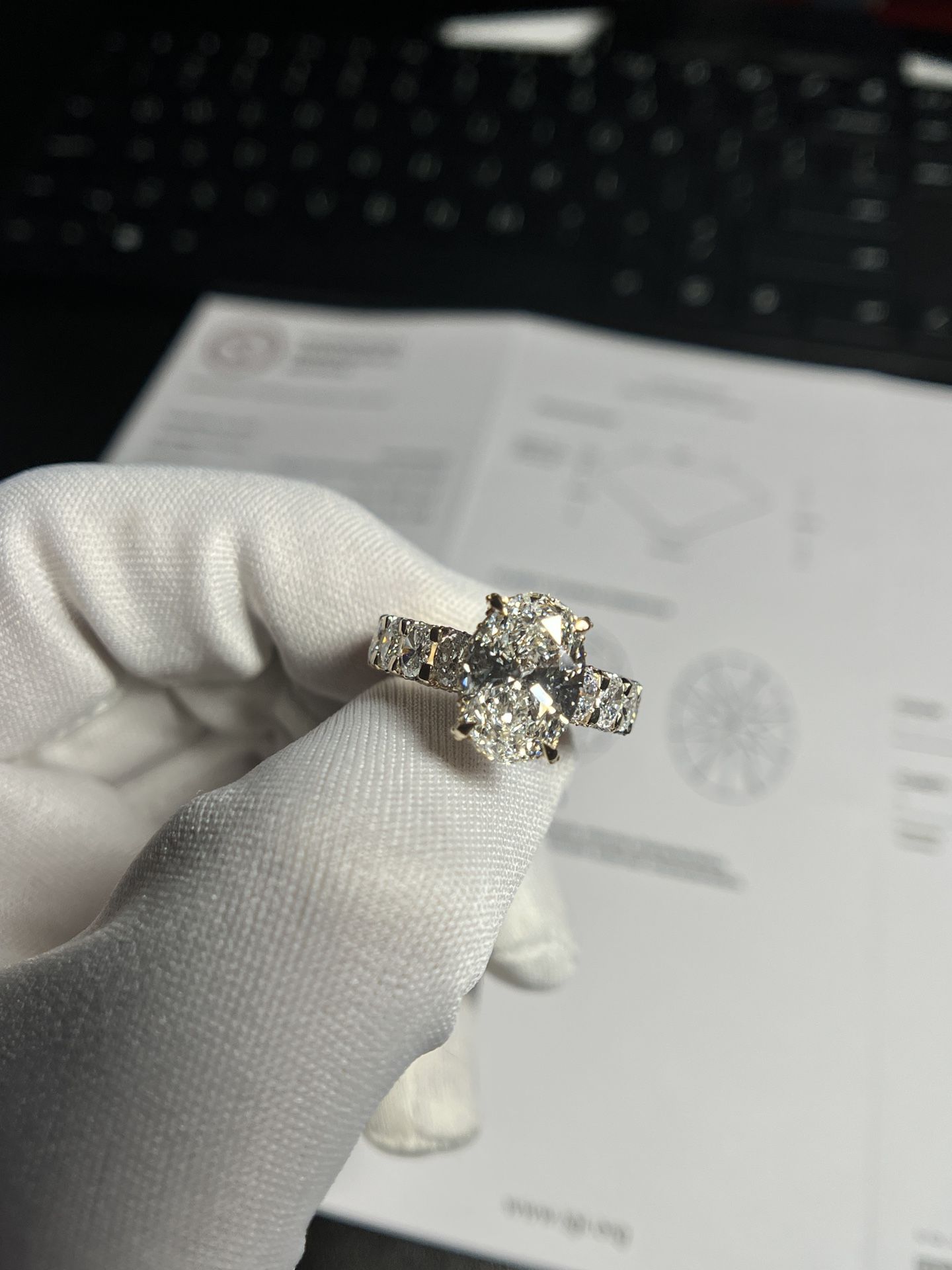 3CT Oval Lab Diamond Engagement Ring VVS2