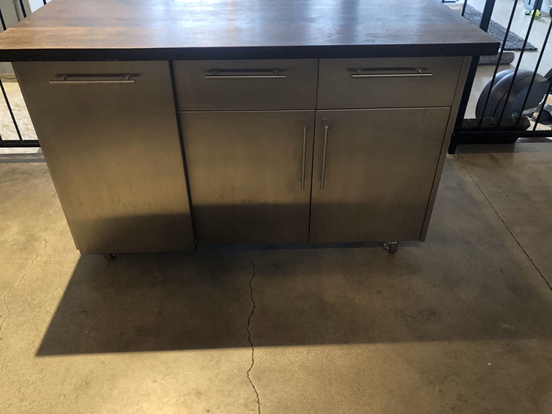 Stainless Steel Kitchen Island