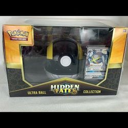 Pokemon Hidden Fates Ultra Ball Collection Box