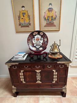 Decorative detailed chest