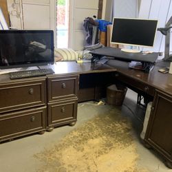 L-Shaped Desk with Attached Filing Cabinet…desk only.
