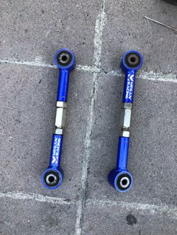 Megan racing control arms