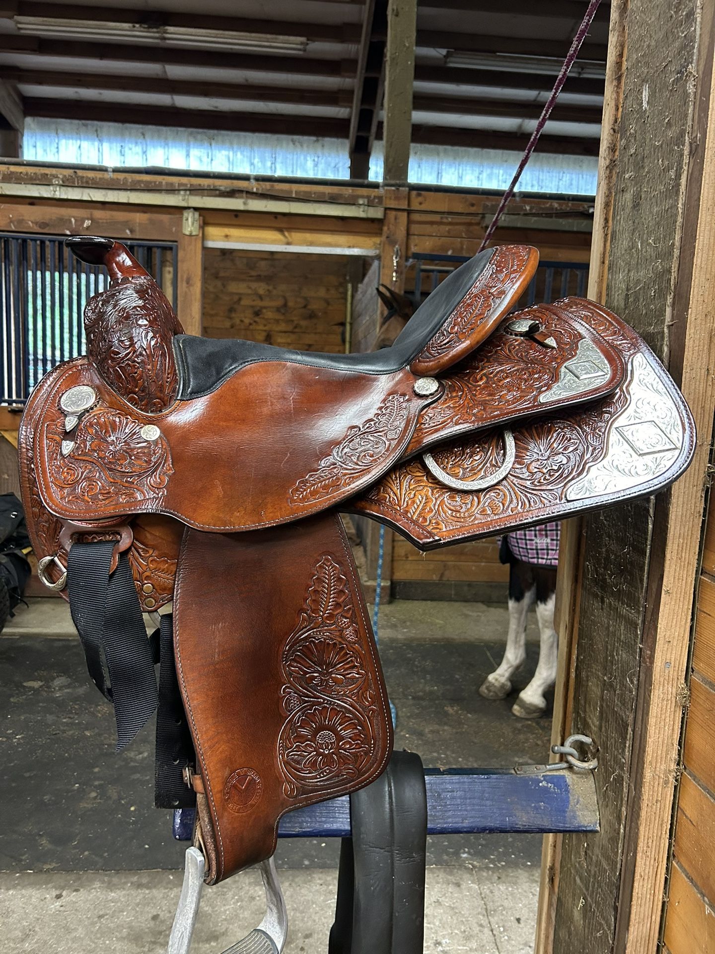 Circle Y Western Saddle