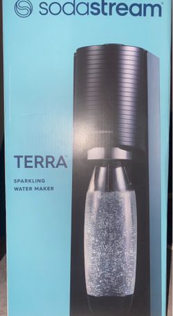 Soda stream sparkling water maker