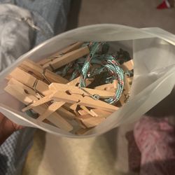 Free Clothespins And Clothesline 