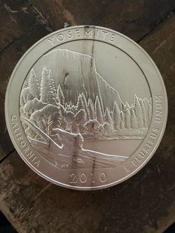 5 oz silver 2010-P Yosemite National Park 5 oz. America the Beautiful Silver Bullion Coin