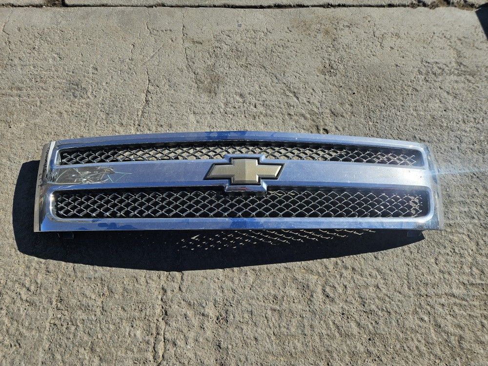 Chevy Silverado Front Grille Oem 07 To 13
