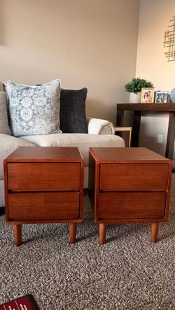 LITFAD Modern Accent Table Natural Wood Nightstand with Drawer, Side End Table for Bedroom Hotel, Walnut 18" L x 16" W x 20.5" H