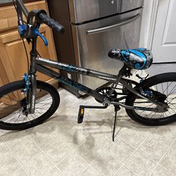 20” Kids Bicycle (Please Read👇/East Orlando/UCF)
