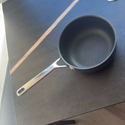 Misen Non Stick Pot With Glass Lid