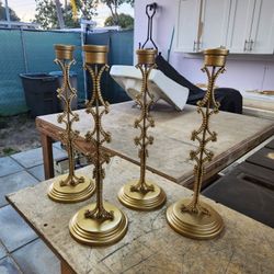 Candelabros Con Diseño De Cadena 