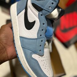 2021 Jordan 1 University blue