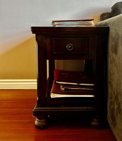 Side Table/ Nightstand W/ Drawer