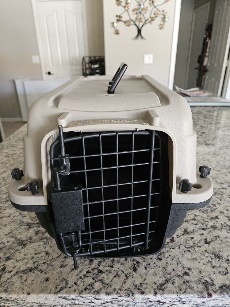 Small Dog Or Cat Kennel