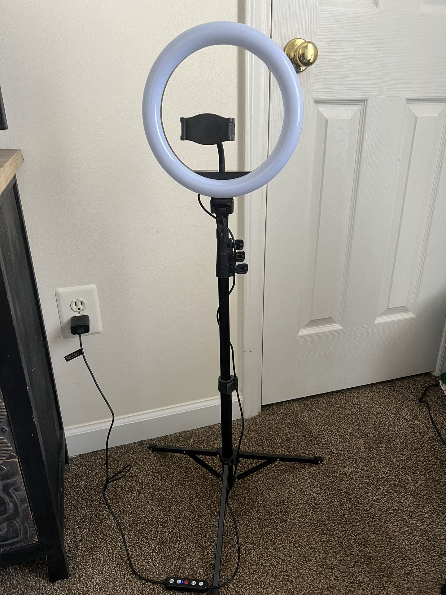 Blue Tooth Ring Light For cell Phone