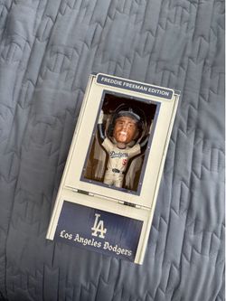 Freddie freeman bobble head
