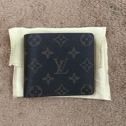 LV Multiple wallet new
