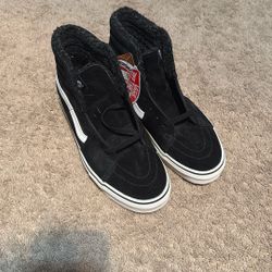 High top Vans Size 10 Men 12 Female