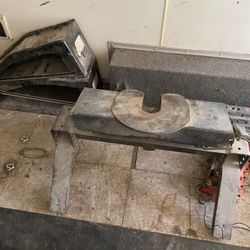 Complete Fifth Wheel Hook Up