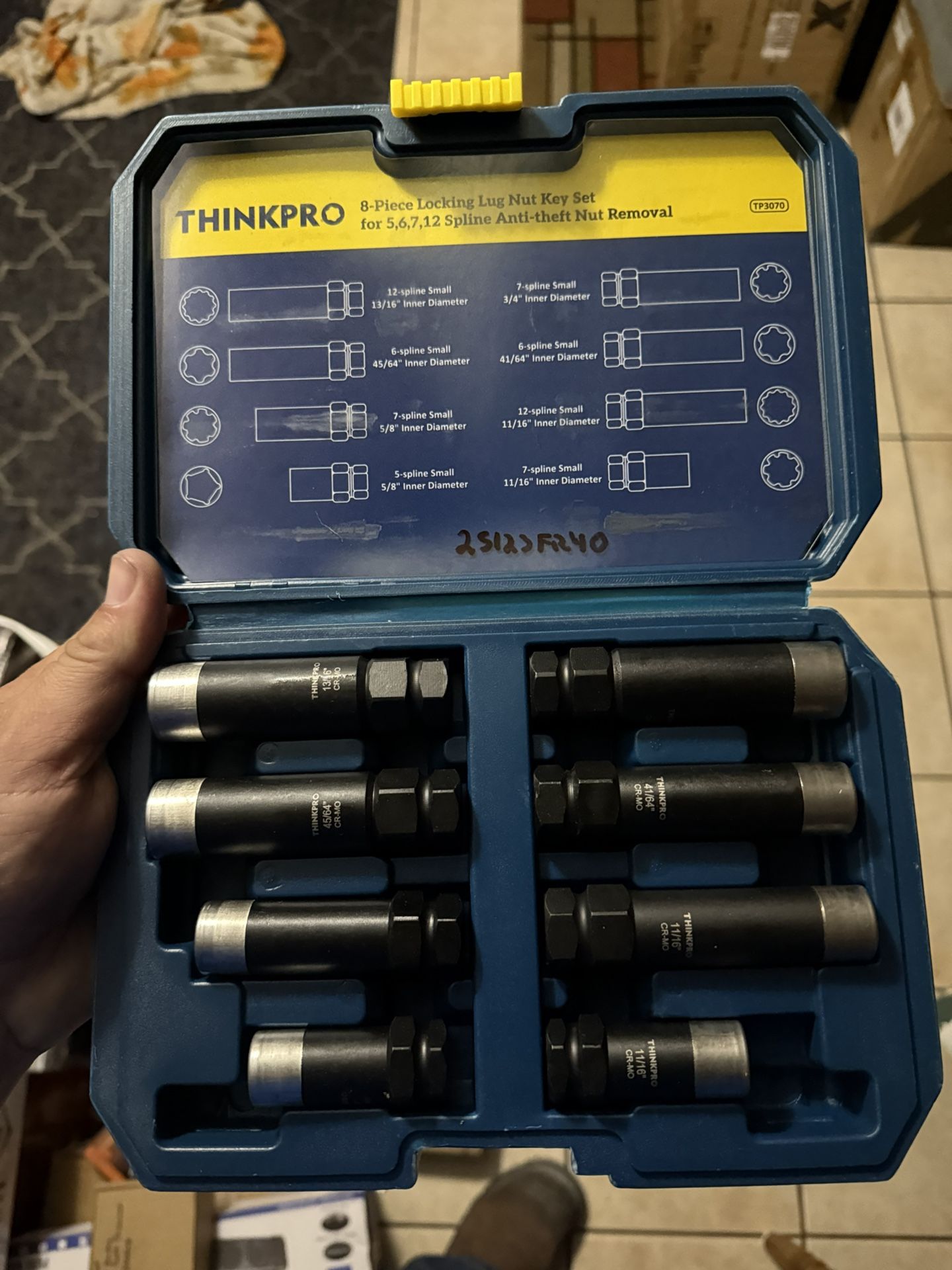 Spline Lug Nut Socket Set-8 Piece Wheel Lock key,6 Spline Lug Nut Socket,7 Spline Lug Nut Key,and 10 Point Lug Nut Key,ta23-21/22,ta20-17/19,ta20-19/2