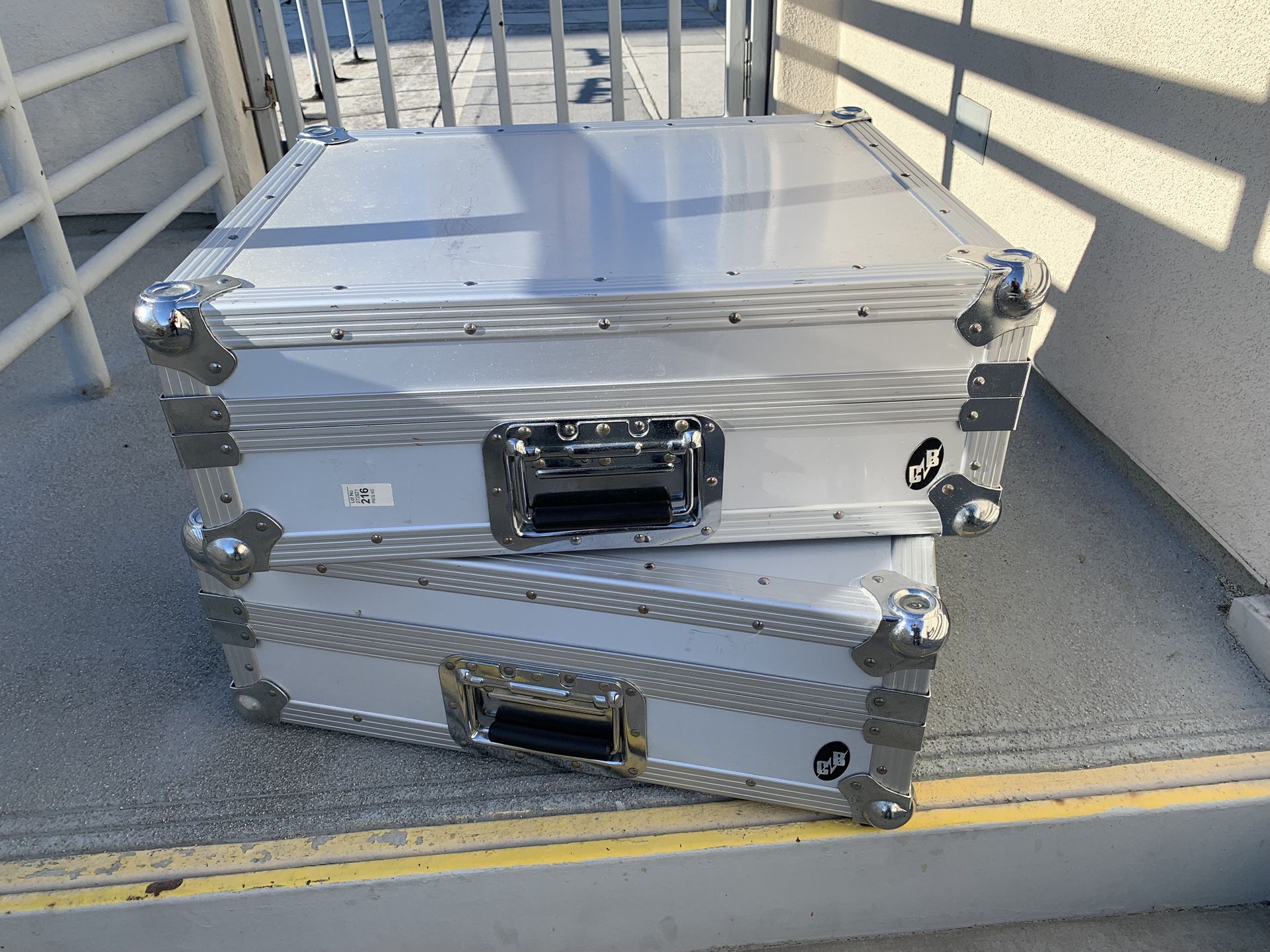 DJ Turntable Flightcases Pair For Sale In Santa Ana CA OfferUp dj-turntable-flightcases-pair-for-sale-in-santa-ana-ca-offerup