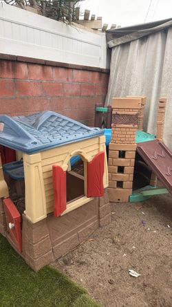 Kids play house and mini playground