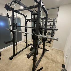 Vesta Fitness Smith Machine 2001 w/Bench Attachment | 230lb Bumpers Weights | 7ft Olympic Bar | Fitness | Gym Equipment | FREE DELIVERY 🚚 