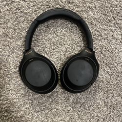Sony WH-1000XM4 Headphones
