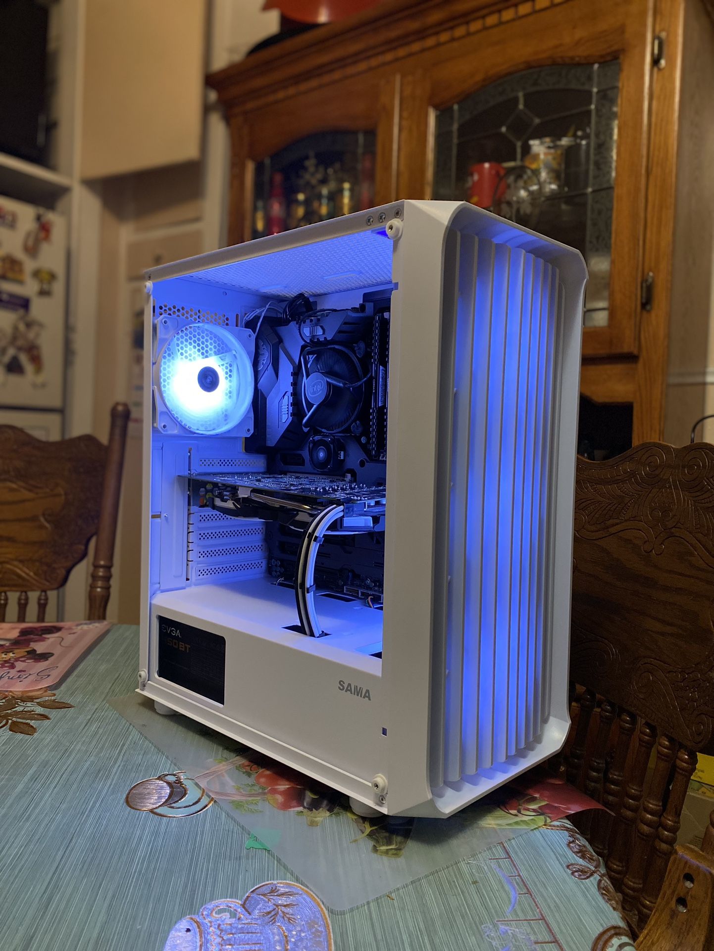 GREAT LOW BUDGET GAMING PC / i5 7600 / RX 580 8 GB / 16 GB RAM / 512 GB SSD
