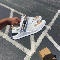 Burberry Shoes 