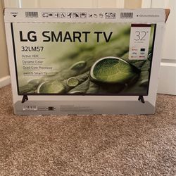 32" 720P Smart HDTV with Webos Smart HDR LED TV
