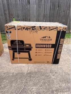 Traeger Ironwood Grill & Smoker BRAND NEW