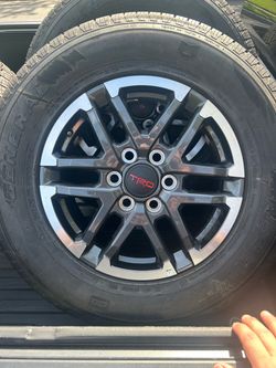 4th Gen Toyota Tacoma Stock tire Set