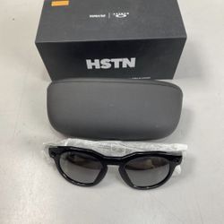 Oakley Meta - HSTN glasses - with Meta AI, Audio, Photo, Video Compatibility - Prizm Polarized Lenses - Black 