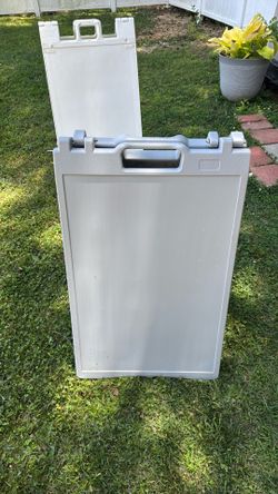 Sign Holder with Water Injection Hole, Portable Plastic Sign Stand, Double Sided Display Poster Stand, A Frame Sign for Sidewalks and Outdoor Advertis