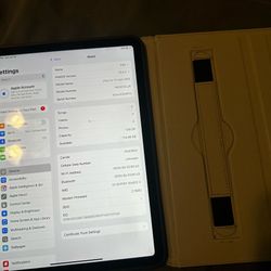 Silver Ipad Air 128gb