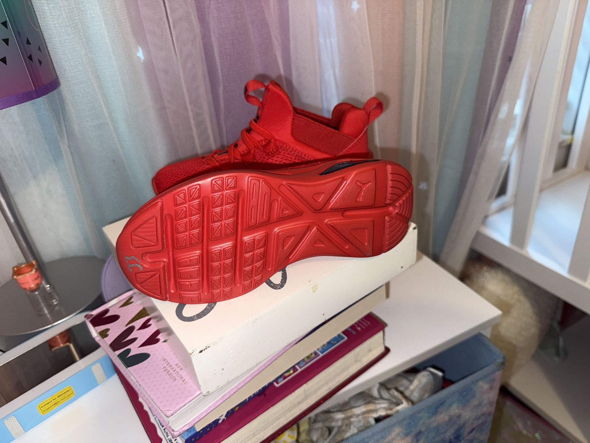 Sneakers