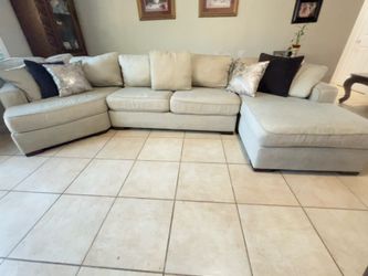 Modern Light Gray Sectional Sofa | Professionally Cleaned