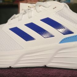 Adidas Galaxy 6  - Men's Size 10 / Women's 11.5