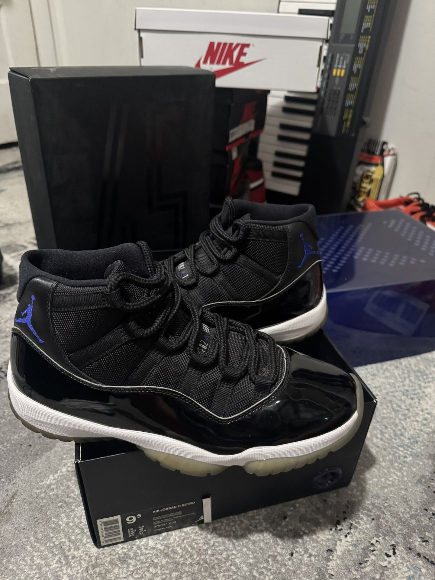 Jordan 11 Space Jams