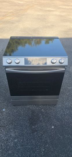 Samsung Stainless Steel Electric Range 30 wide