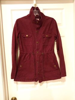 Arizona Jacket size M in burgundy color. In perfect condition